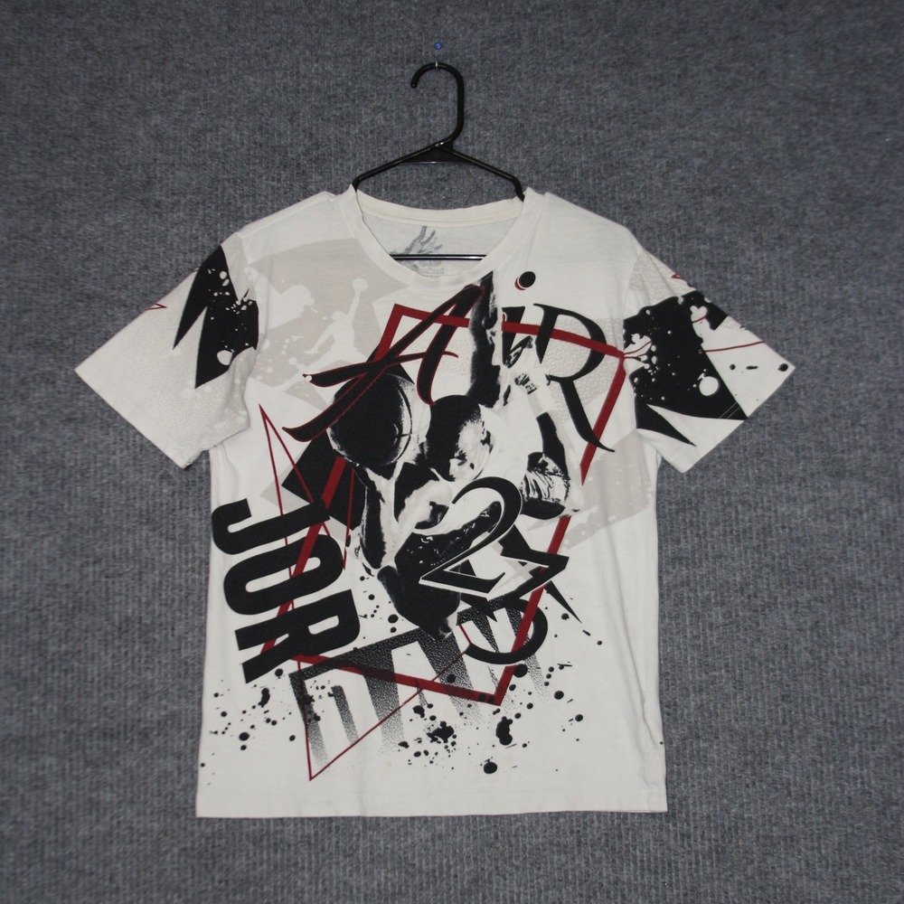 Jordan T Shirt Boys XL White Graphic Short Sleeve Cotton Air Basketball